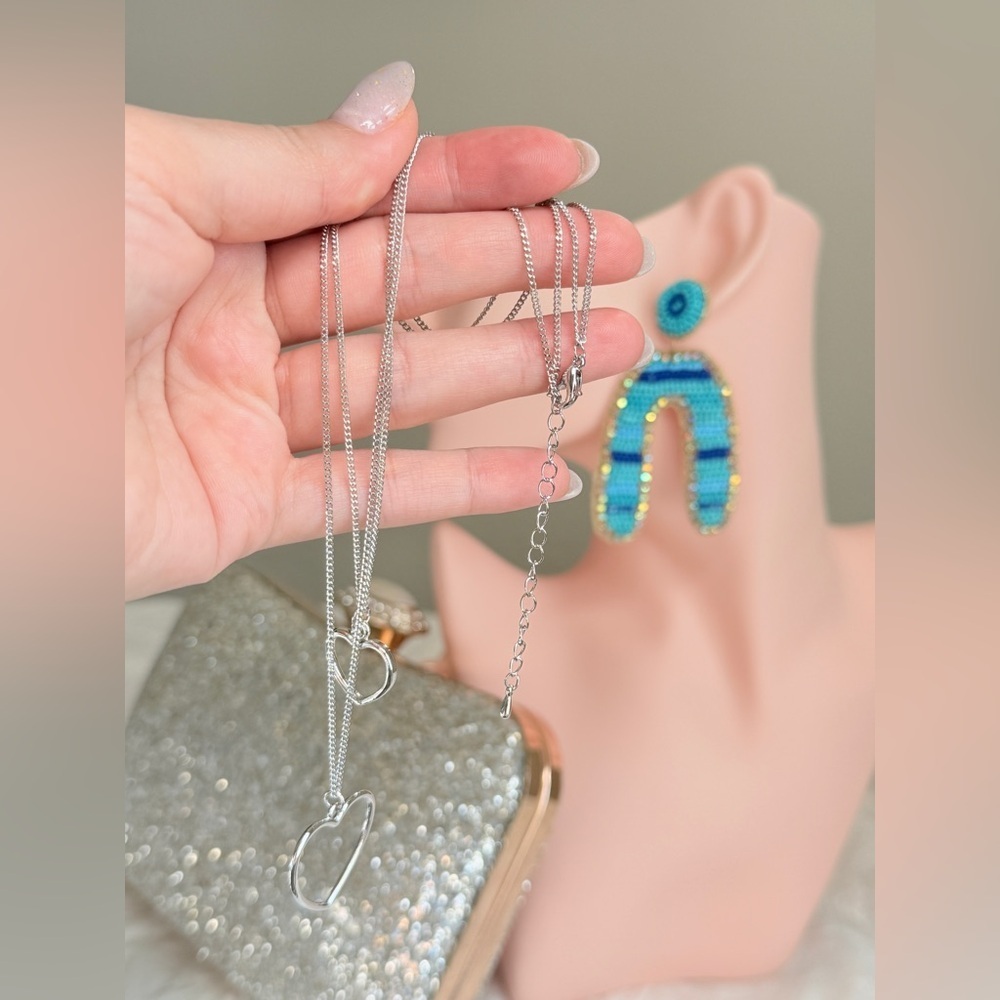 ⚜️ Elegant Silver Heart Necklace Set - Picture 5 of 5